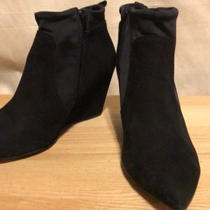 Bella Vita suede wedge booties - 8.5